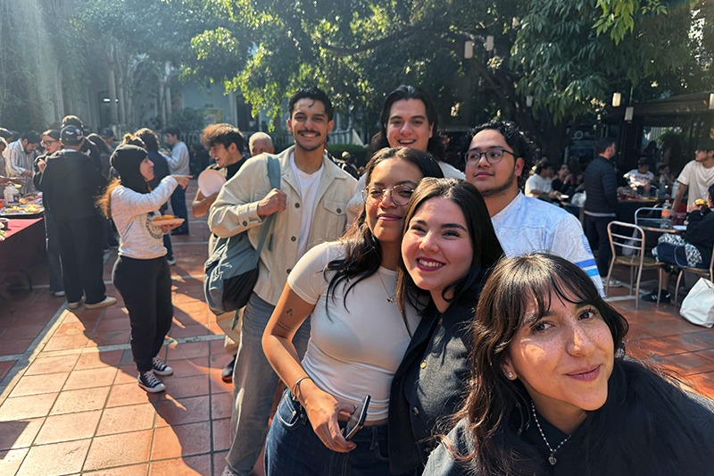 RENOVACIÓN DE SEMESTRE: RUMBO A LOS 50 AÑOS UC